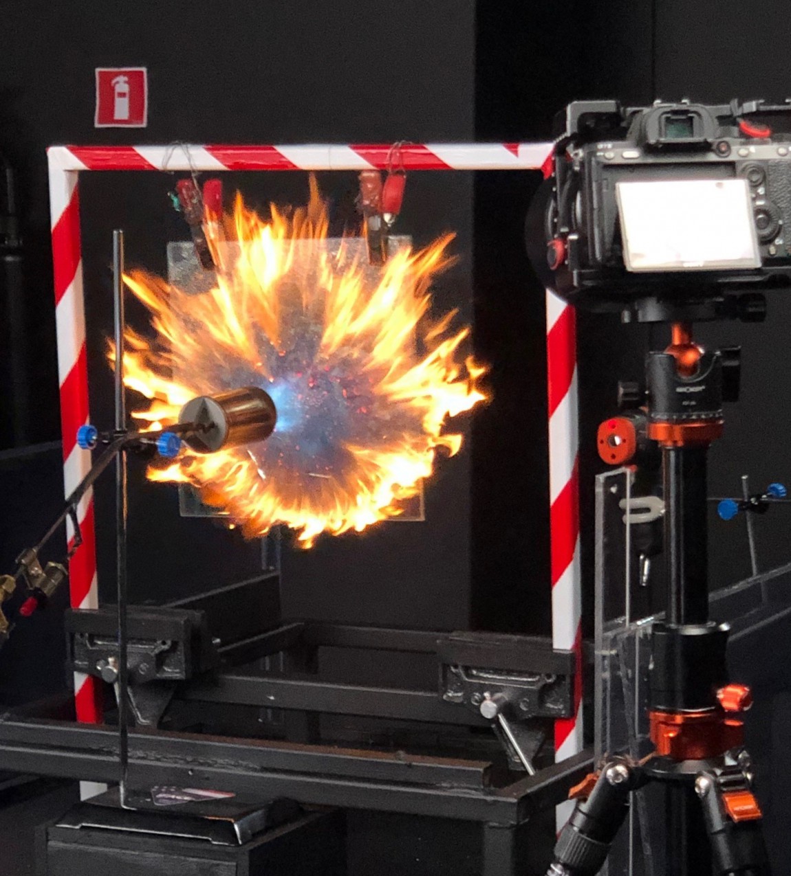 IMG_ace閃燃.燃燒測誡.JPG IMG_ace閃燃.燃燒測誡.JPG