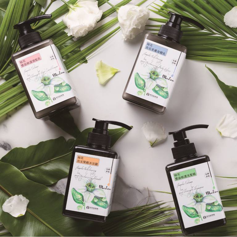 麻豆農會柚花亮采緊緻沐浴露